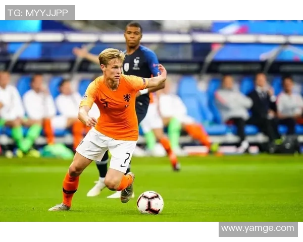 德容一天的生活:从晨跑到赛场,揭秘他如何准备每场比赛的全方位训练与休息 德容一天的生活:从晨跑到赛场,揭秘他如何准备每场比赛的全方位训练与休息