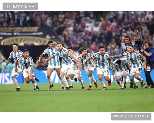 足球巨星差距解析：从技术到影响力的全方位比较