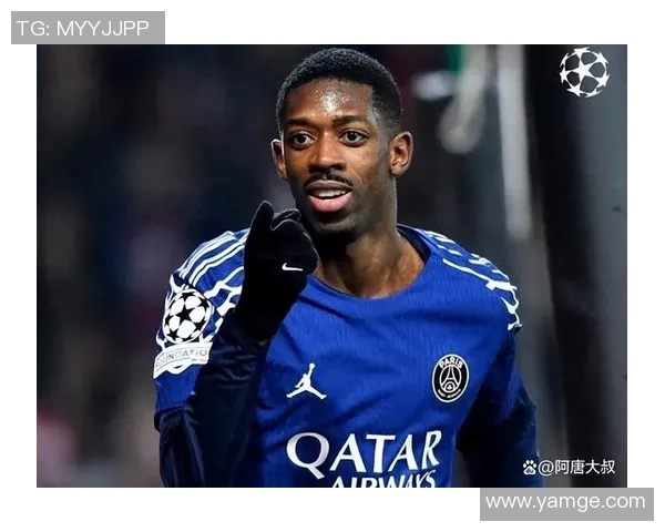 足球巨星闪耀赛场巅峰对决精彩纷呈球迷热血沸腾全场焦点聚焦之战